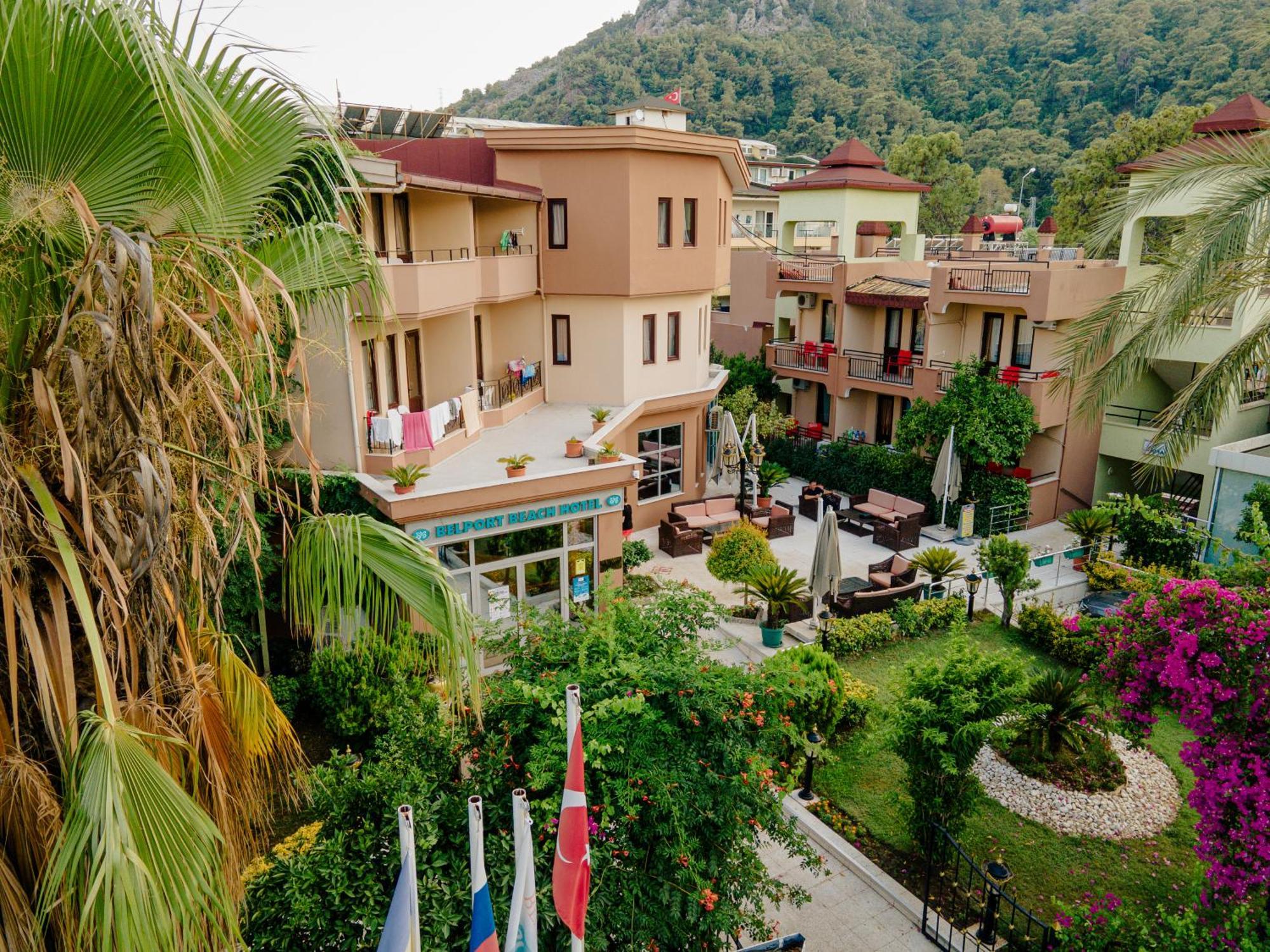 Aleria Belport Beach Hotel ベルディビ エクステリア 写真